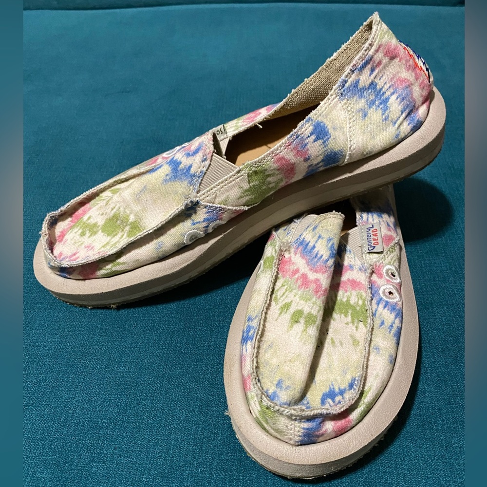 Tie Dye Grateful Dead Slip On Sanuk Size 9